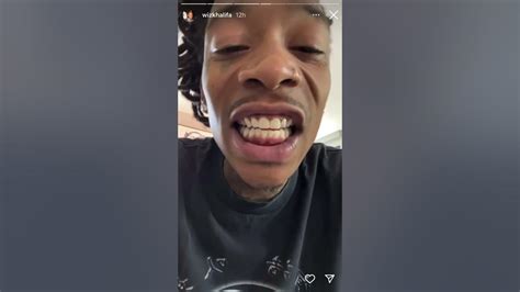 wiz khalifa teeth - Wiz Khalifa fans club .